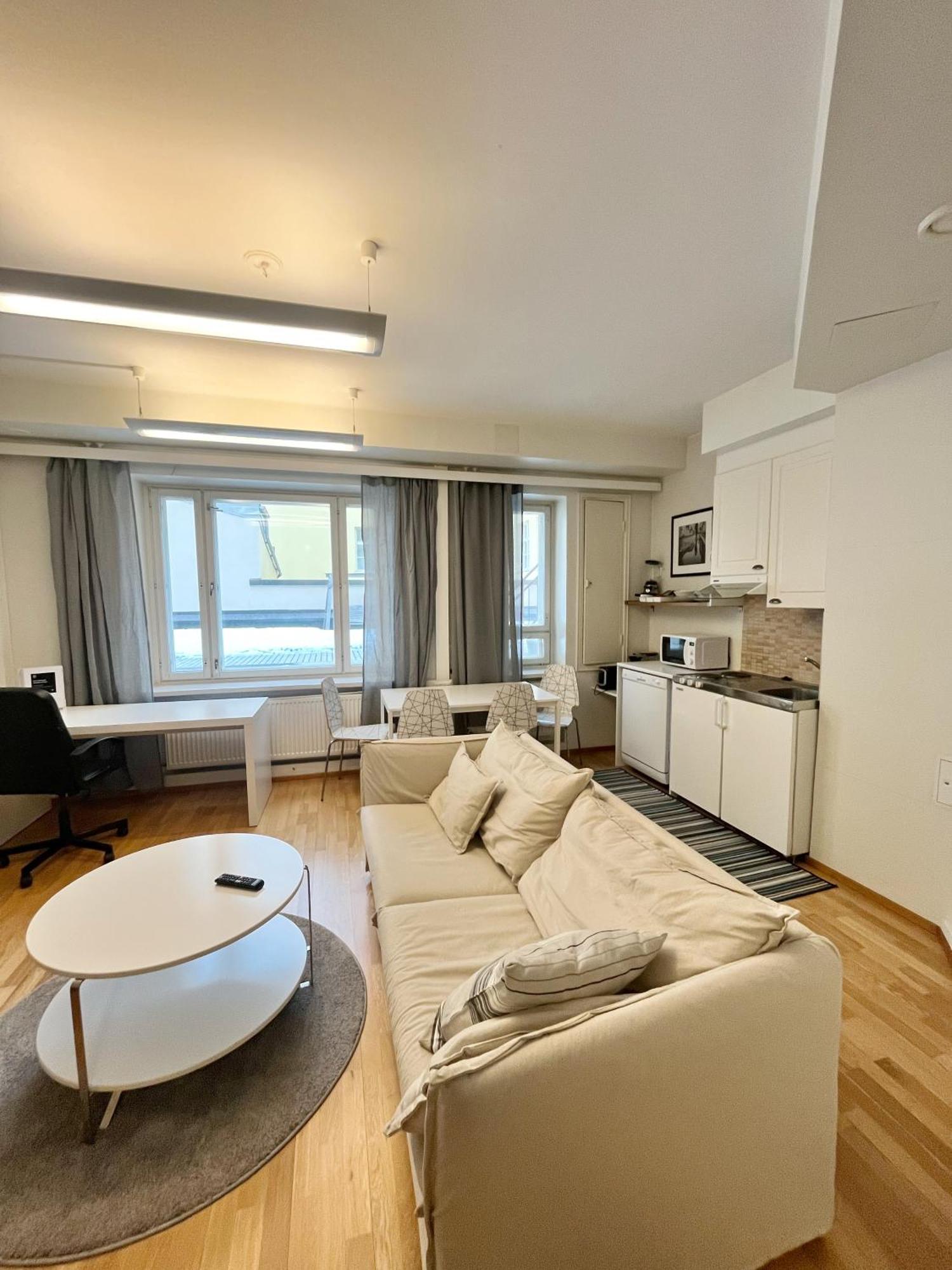 Kotimaailma Apartments Kamppi - 1Br For 3 Persons Helsínquia Exterior foto